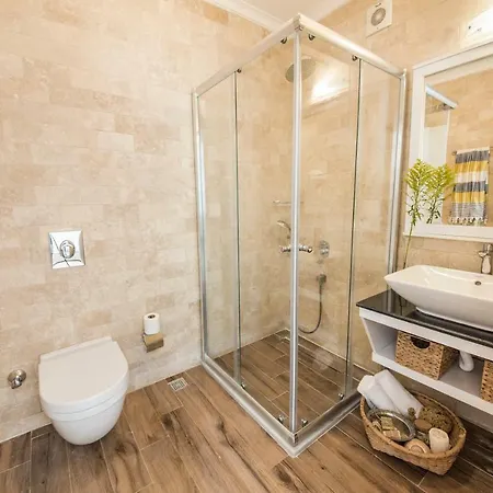 Cedrus Apartmanhotel Kaş